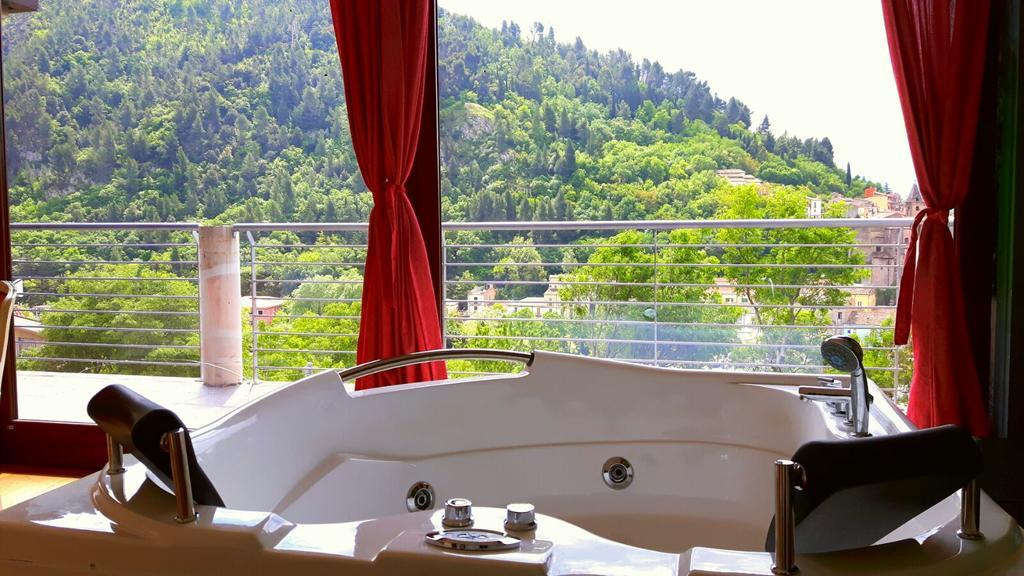 ポーポリ Bellavista Bed & Breakfast エクステリア 写真